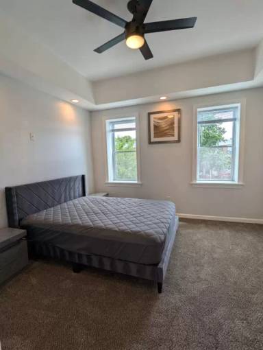 Main picture of 3520 E Fayette St