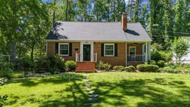 Main picture of 619 Sunset Dr
