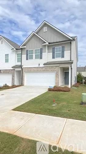 Main picture of 4713 Fullerton Dr