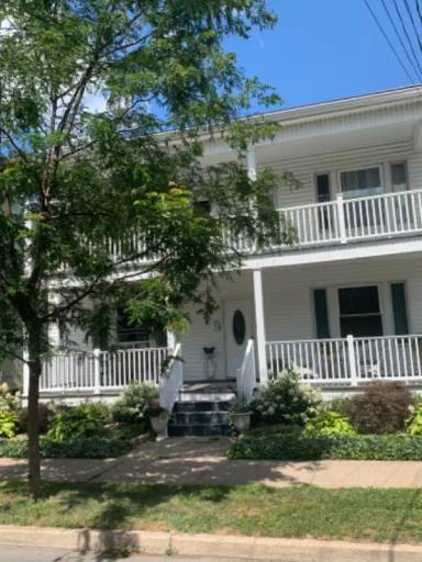 Main picture of 73 Division St