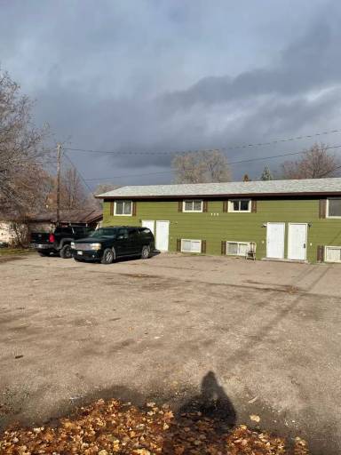 Main picture of 430 W Bickford St