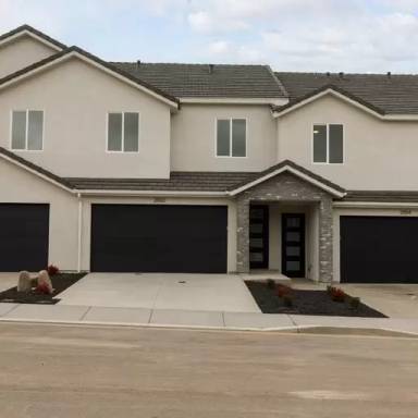 Main picture of 2026 W 380 S