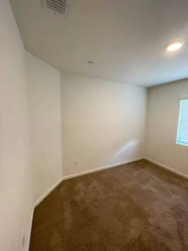 Main picture of 1418 Willmott Rd