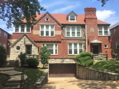 Main picture of 7531 Byron Pl