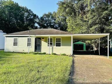 Main picture of 877 Par Ave