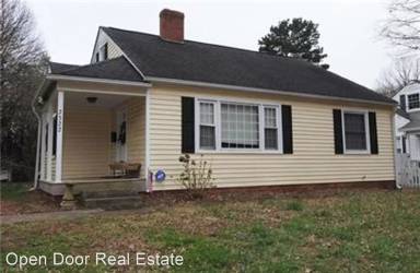 Main picture of 2344 Queen St