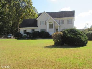 Main picture of 2018 Landmark Dr