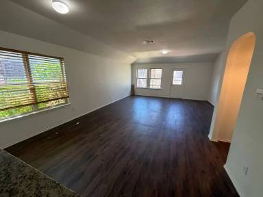 Main picture of 1763 Overlook Dr