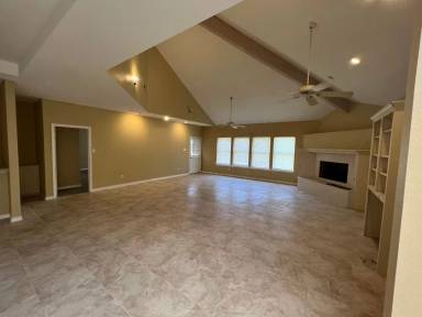 Main picture of 6303 Oso Pkwy