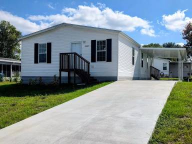Main picture of 16037 Brookridge Blvd