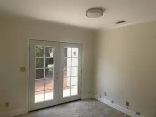 Main picture of 1567 Carmona Ave
