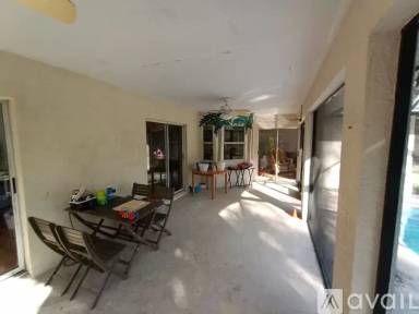 Main picture of 530 17th St NW