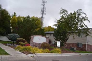 Main picture of 264 N 3rd E