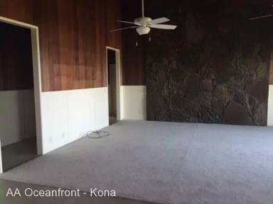 Main picture of 77-6467 Pualani St