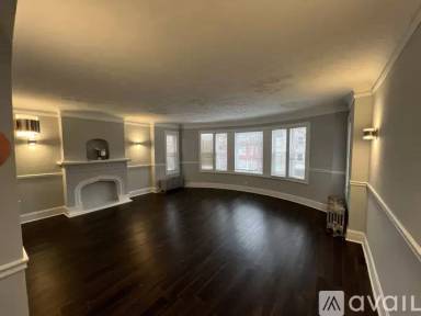 Main picture of 8148 S Drexel Ave