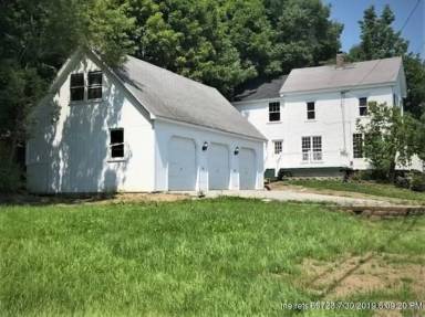 Main picture of 246 Middle St