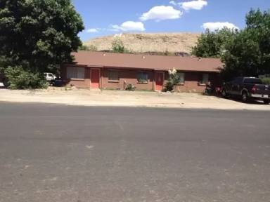 Main picture of 105 S 200 W