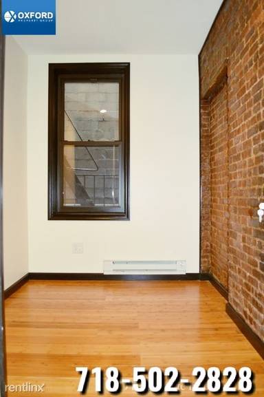 Main picture of 350 E 91st St