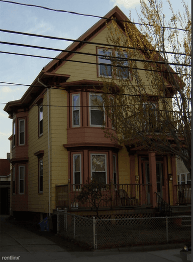Main picture of 2 Park Ave