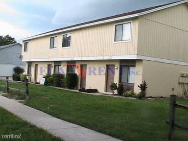 Main picture of 12034 - 12040 Tift Cir