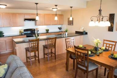 Main picture of 400 Butternut St