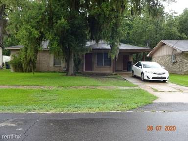 Main picture of 512 Oregon Trl