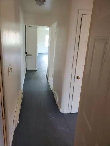 Main picture of 1706 W Grand Ave