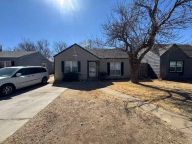 Main picture of 2205 25th St