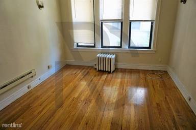 Main picture of 617 W Melrose St