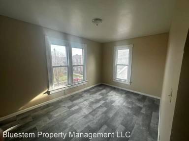 Main picture of 820 N 25th St