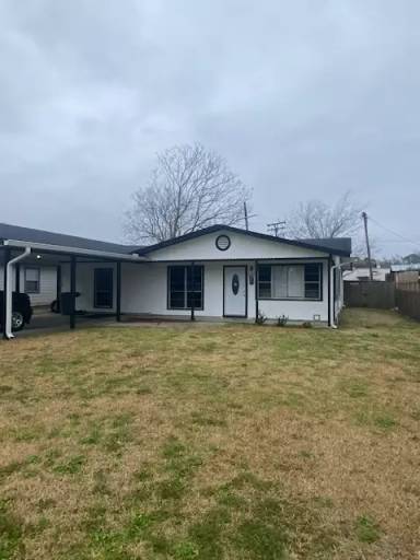 Main picture of 4230 W Broadway St