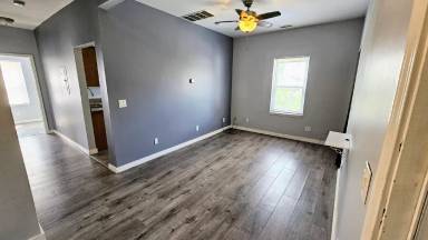 Main picture of 3244 E 5th Ave