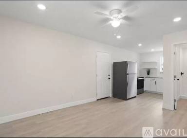 Main picture of 2728 14th Ave S
