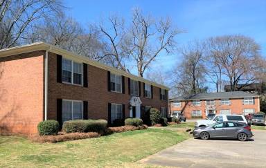 Main picture of 245 N Harris St