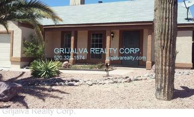 Main picture of 2758 W Calle Gardenias