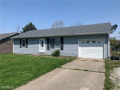 Main picture of 2115 Manor Dr