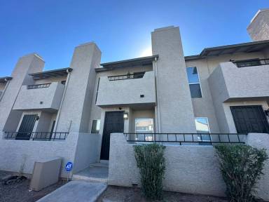 Main picture of 2921 Country Manor Ln