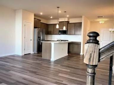 Main picture of 3018 Newfields Pl