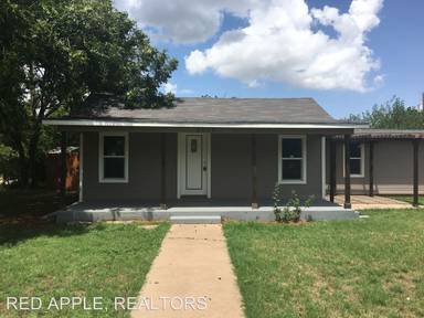 Main picture of 2058 S 21st St