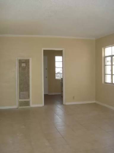 Main picture of 1318 Saint Johns Dr