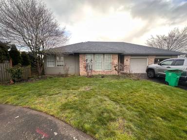 Main picture of 14441 NE Morris Ct