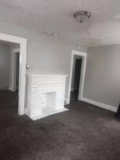 Main picture of 665 E 131st St