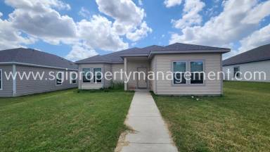 Main picture of 127 Canales Cir