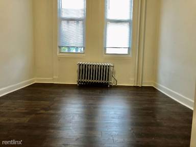 Main picture of 109 Hutton St