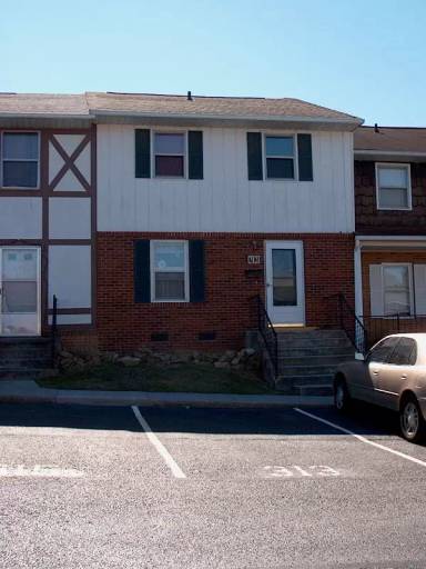 Main picture of 313 Fairfax Rd