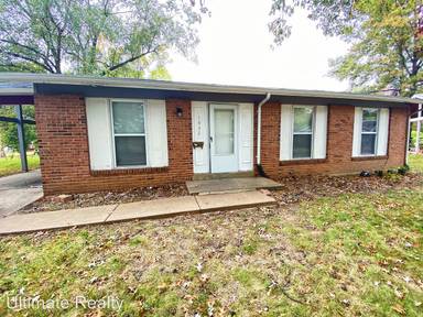 Main picture of 1972 Courtyard Pl