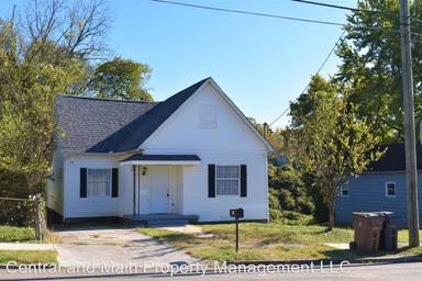 Main picture of 304 W Oldham Ave