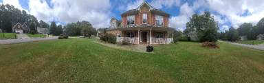 Main picture of 2650 Meridian Dr