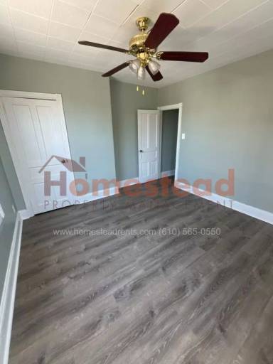 Main picture of 8 S 5th St