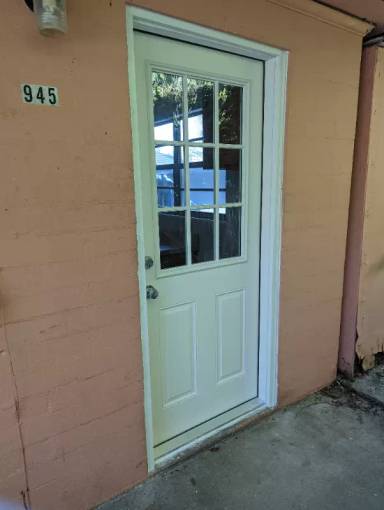 Main picture of 945 S Peninsula Dr
